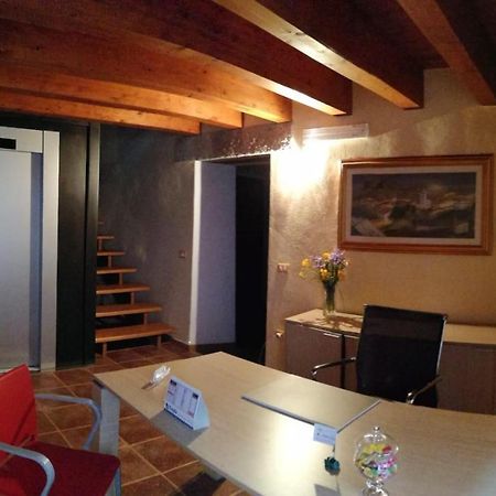 Bed and Breakfast La Casa Del Borgo Ittireddu Zewnętrze zdjęcie
