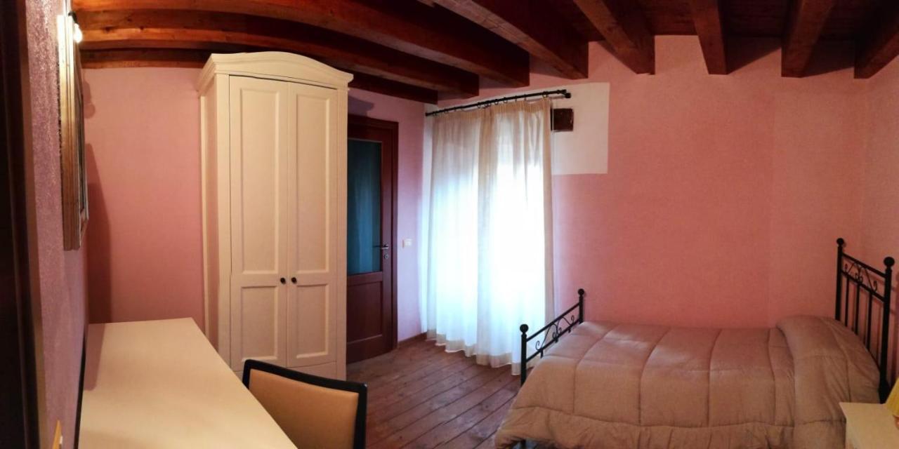 Bed and Breakfast La Casa Del Borgo Ittireddu Zewnętrze zdjęcie