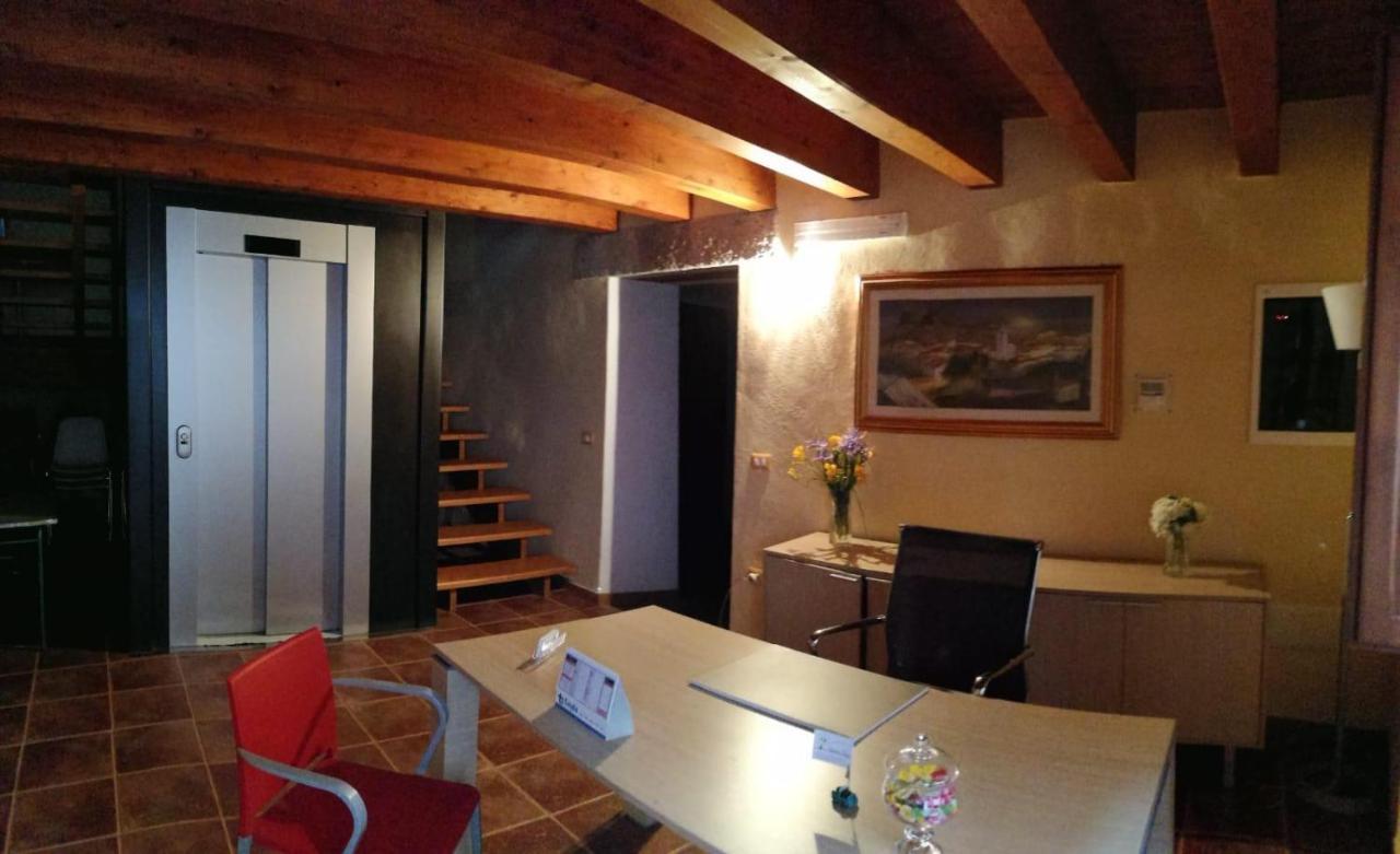 Bed and Breakfast La Casa Del Borgo Ittireddu Zewnętrze zdjęcie