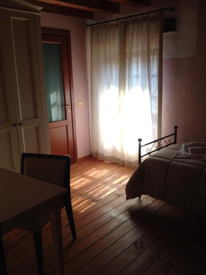 Bed and Breakfast La Casa Del Borgo Ittireddu Zewnętrze zdjęcie